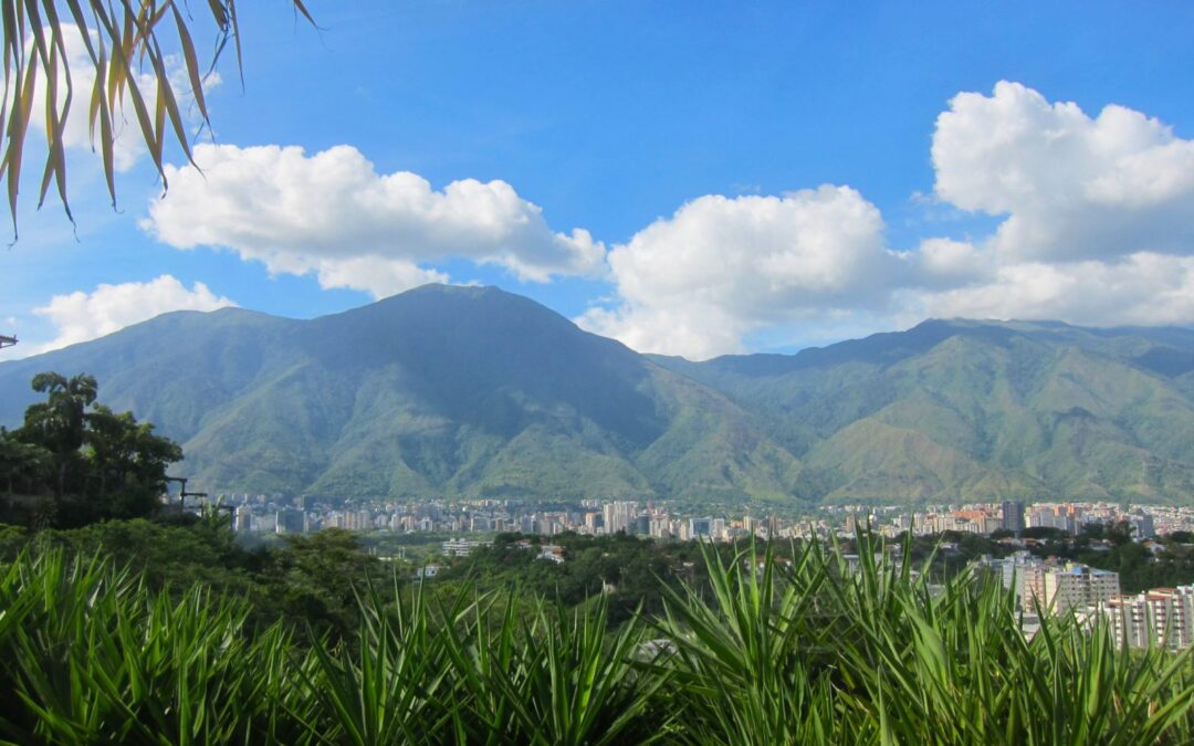Caracas: Al pie de la montaña